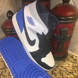 Air Jordan 1 Mid “ SE Union Royals”